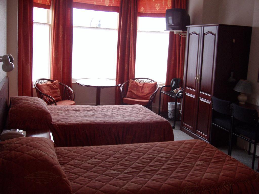 Sugarland Metro Hotel Douglas Zimmer foto